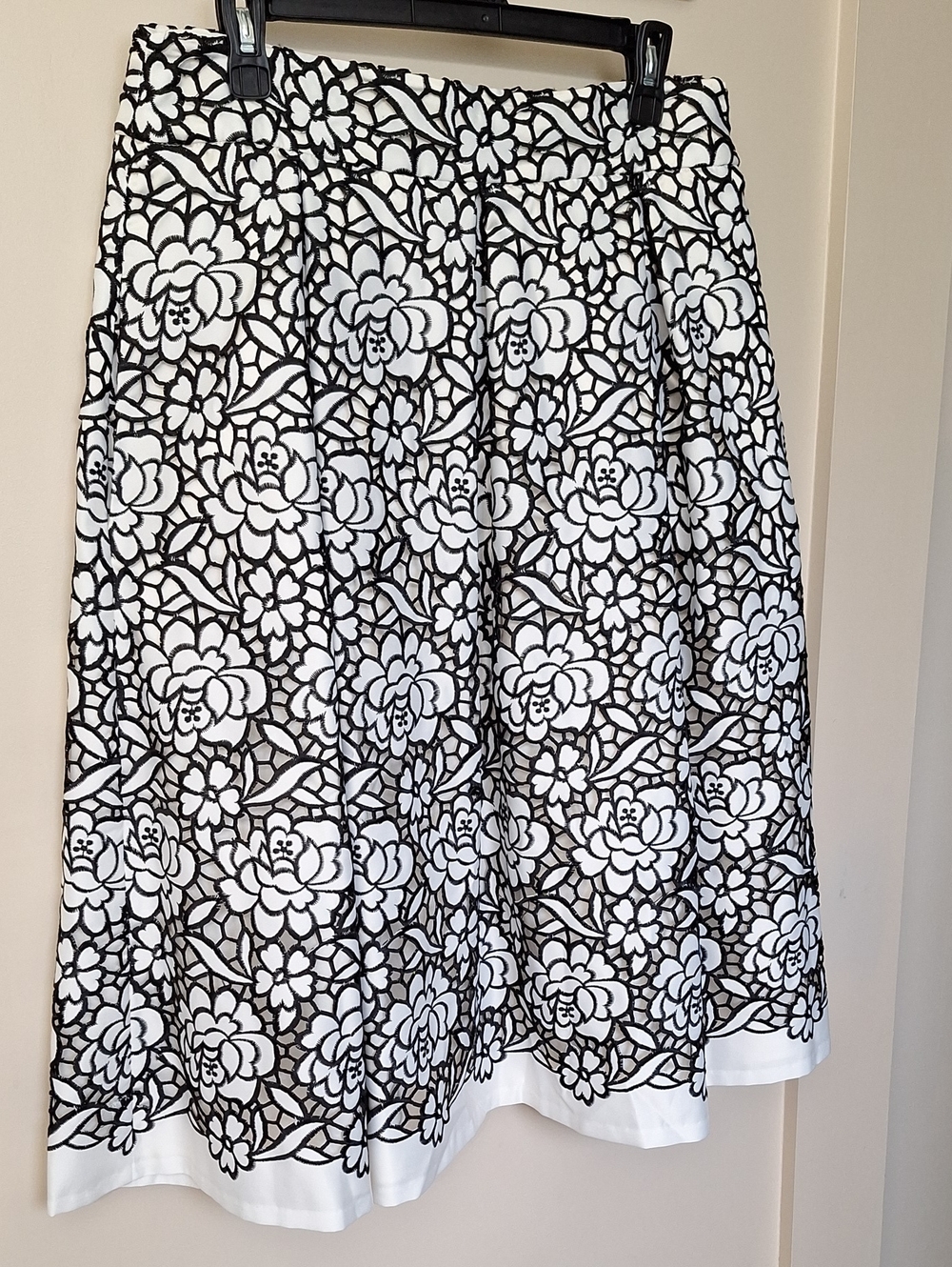 ElIza J Floral Applique A-Line Skirt